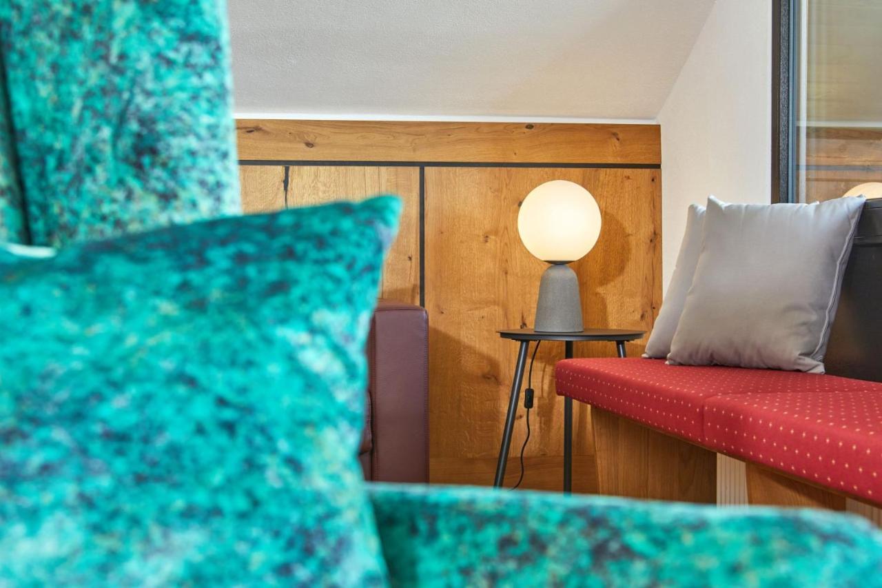 באד גויסרן Appartementhaus Dachsteinblick Mit Indoorpool Und Sauna מראה חיצוני תמונה