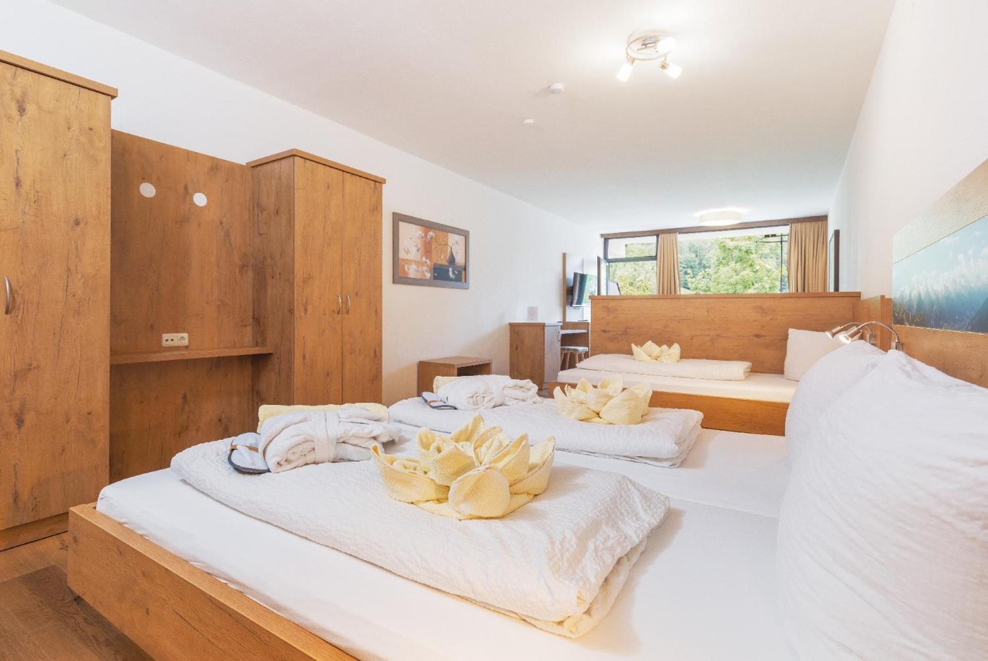 באד גויסרן Appartementhaus Dachsteinblick Mit Indoorpool Und Sauna מראה חיצוני תמונה